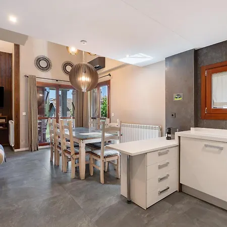 Casa Biescas Country house *